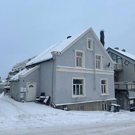 I Hjertet Av Nordens Paris. Apartamento Tromsø Exterior foto