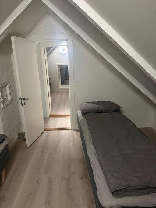 I Hjertet Av Nordens Paris. Apartamento Tromsø Exterior foto